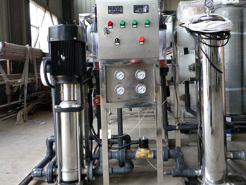 凈水設(shè)備分類有哪些？凈化水設(shè)備的安裝注意事項(xiàng)